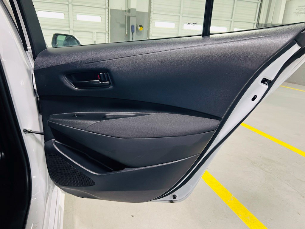 Used 2026 Toyota Corolla LE FWD image 27