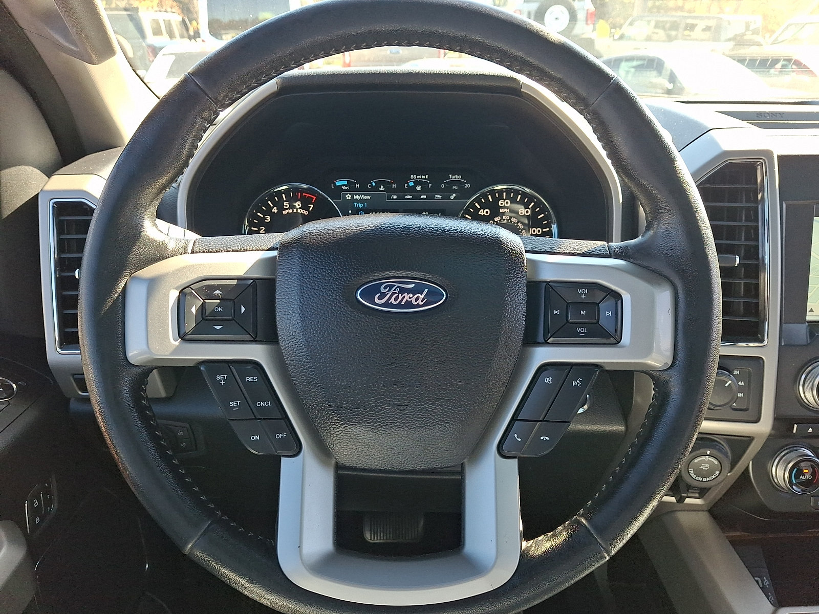 Used 2017 Ford F150 Lariat w/ Equipment Group 502A Luxury AWD/4WD image 20
