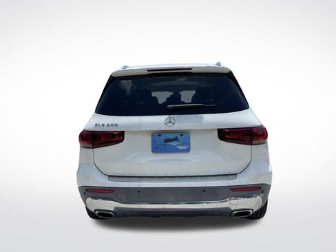 Used 2023 Mercedes-Benz GLB 250 image 7