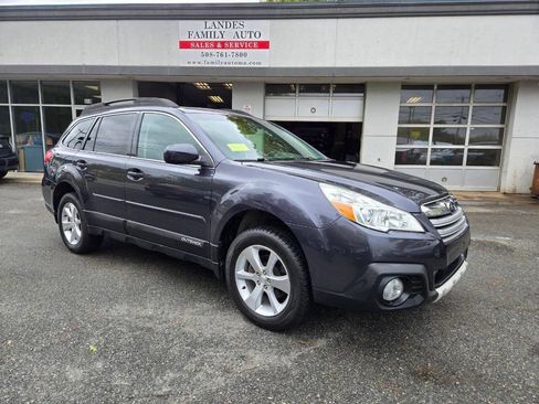 Used 2013 Subaru Outback 2.5i Limited AWD/4WD image 22