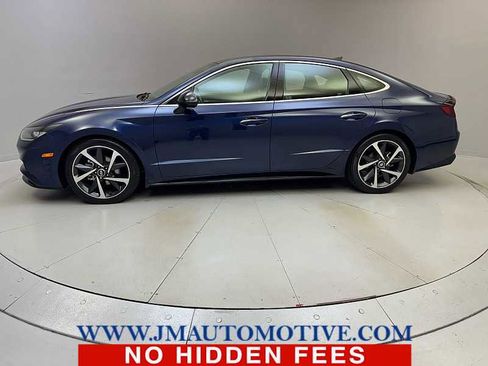 Used 2022 Hyundai Sonata SEL Plus FWD image 2