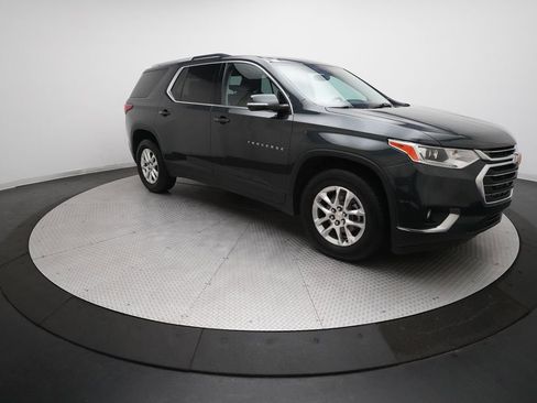 Used 2018 Chevrolet Traverse LT image 36