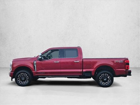Used 2024 Ford F250 Platinum w/ FX4 Off-Road Package AWD/4WD image 9