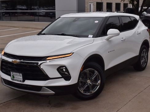 Used 2023 Chevrolet Blazer LT w/ Driver Confidence Package image 39