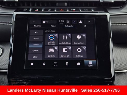 Used 2023 Jeep Grand Cherokee Laredo image 19