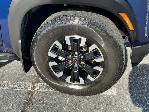 Certified 2022 Nissan Frontier Pro-X image 10