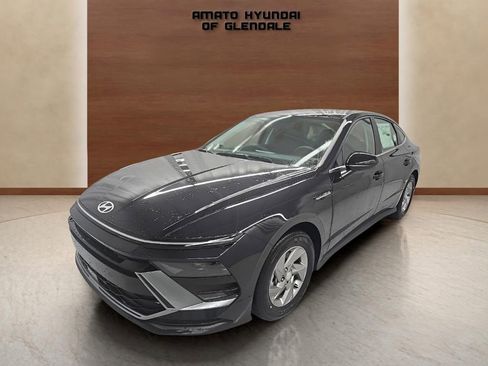 New 2026 Hyundai Sonata SE FWD image 1