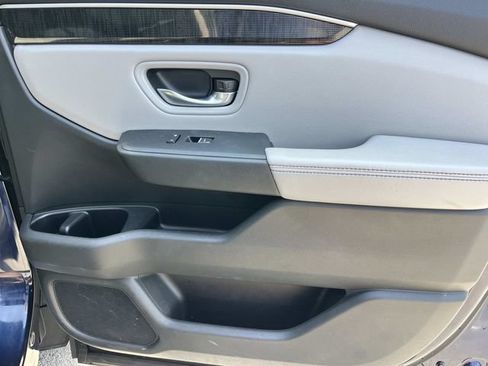 Used 2023 Honda Pilot Elite image 25