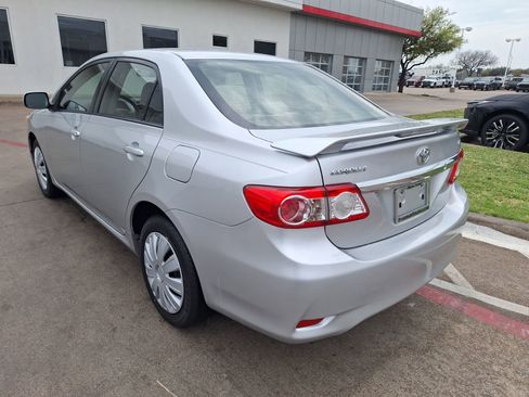 Used 2012 Toyota Corolla LE image 4