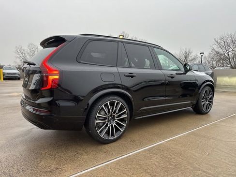 New 2026 Volvo XC90 B6 Ultra w/ Lounge Package image 7