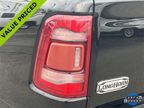 Used 2019 RAM 1500 Limited image 10