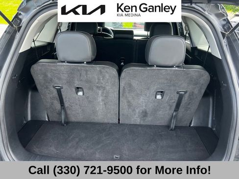 Certified 2023 Kia Sorento S FWD image 53