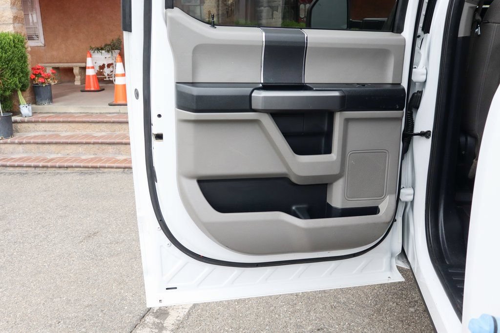 Used 2019 Ford F350 XLT AWD/4WD image 30