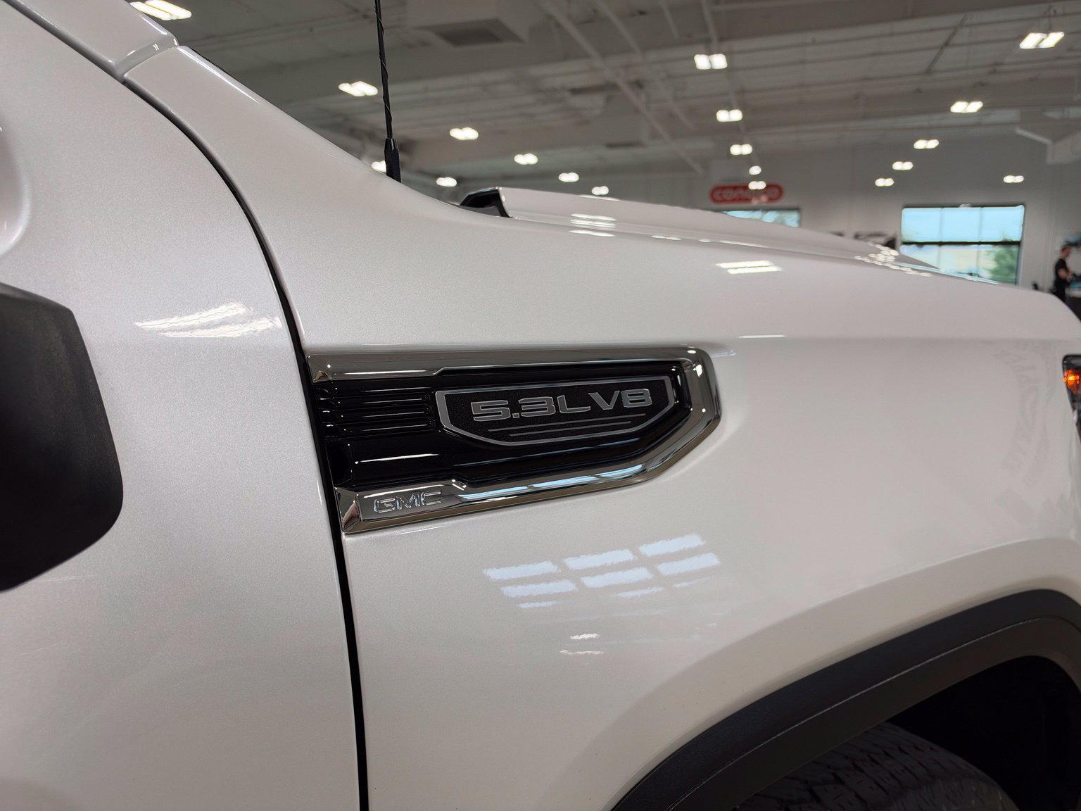 Used 2024 GMC Sierra 1500 Denali AWD/4WD image 9