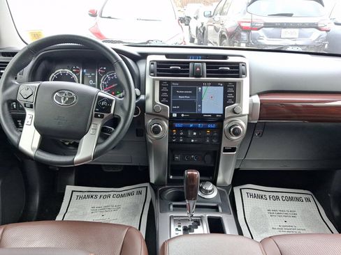 Used 2020 Toyota 4Runner Limited image 15