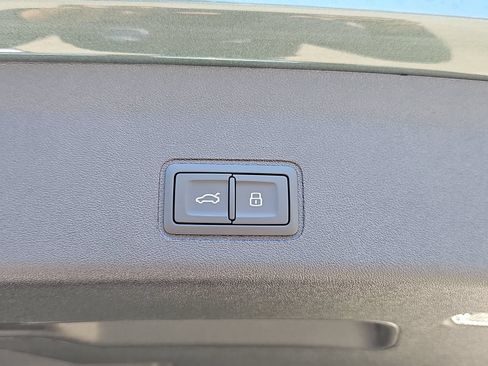 New 2026 Audi Q3 quattro 2.0T AWD/4WD image 14