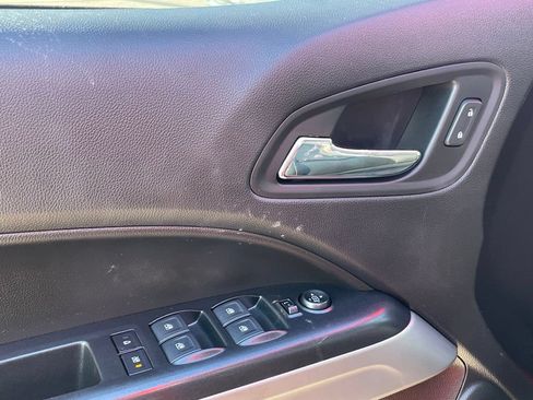 Used 2020 Chevrolet Colorado ZR2 w/ Colorado ZR2 Bison Edition AWD/4WD image 11