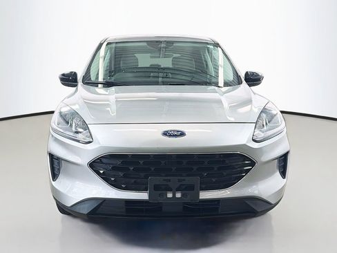 Used 2021 Ford Escape SE w/ SE Sport Appearance Package AWD/4WD image 2