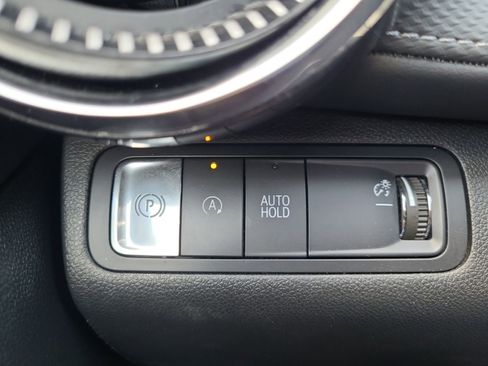 Used 2025 Chevrolet Equinox LT FWD image 27