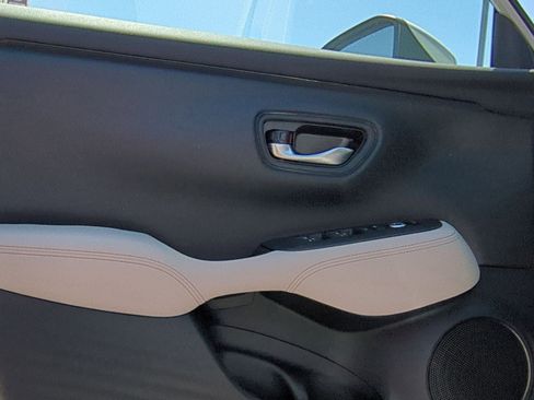 New 2026 Honda HR-V EX-L image 11