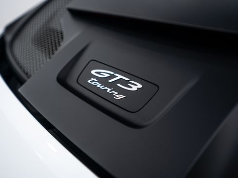 Certified 2024 Porsche 911 GT3 RWD image 28