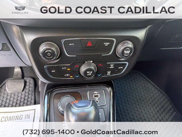 Used 2021 Jeep Compass Latitude AWD/4WD image 19