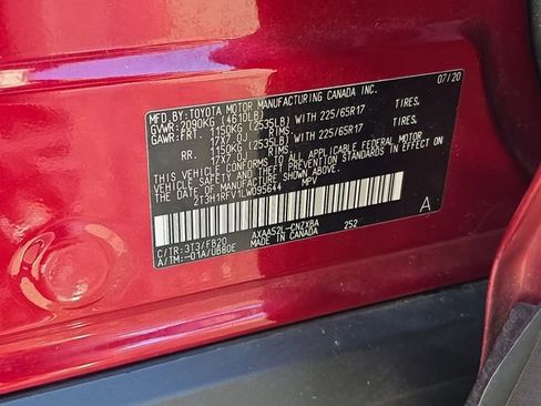 Used 2020 Toyota RAV4 LE image 45