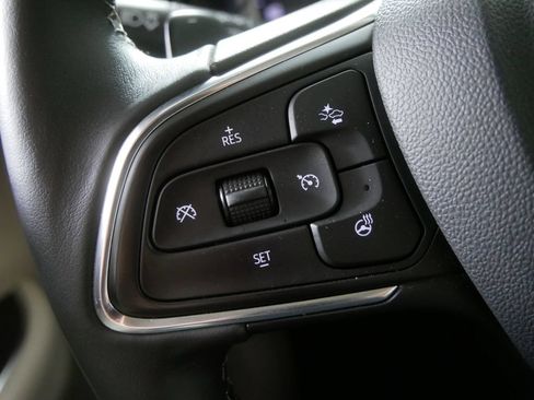 Used 2023 Buick Envision Avenir AWD/4WD image 22