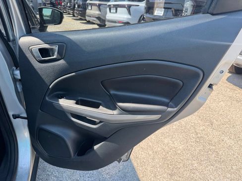 Used 2018 Ford EcoSport Titanium w/ Titanium Cold Weather Package AWD/4WD image 29