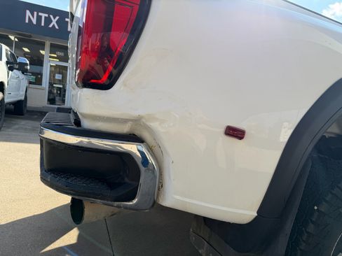 Used 2022 GMC Sierra 3500 Pro w/ Convenience Package image 17