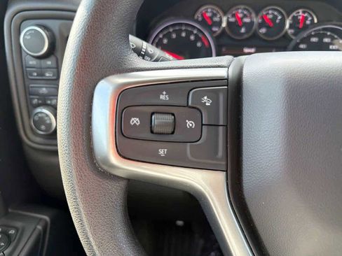 Used 2021 Chevrolet Silverado 1500 Custom w/ Safety Confidence Package image 27