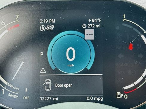Used 2024 MINI Cooper Countryman S w/ Premium Package FWD image 12