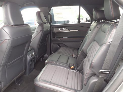 New 2025 Ford Explorer ST-Line w/ Premium Package image 13