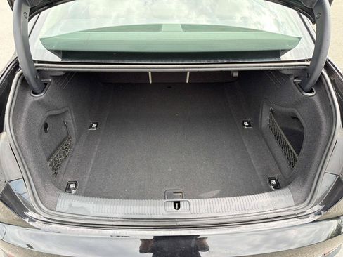 Used 2019 Audi A4 2.0T Premium FWD image 22