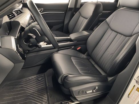 Certified 2024 Audi Q8 e-tron Prestige w/ Prestige Package image 5