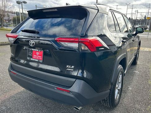 Certified 2024 Toyota RAV4 XLE w/ Convenience Package image 5