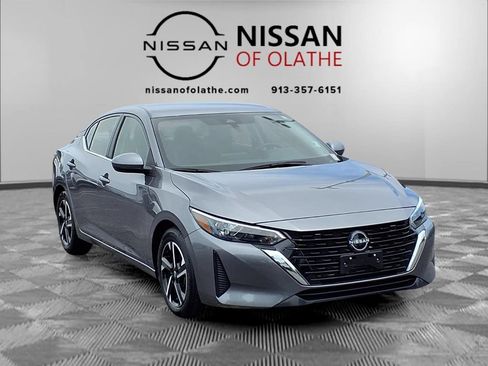 Used 2024 Nissan Sentra SV FWD image 28