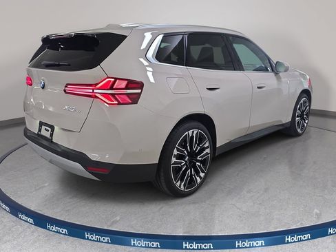 Used 2025 BMW X3 xDrive30i AWD/4WD image 6