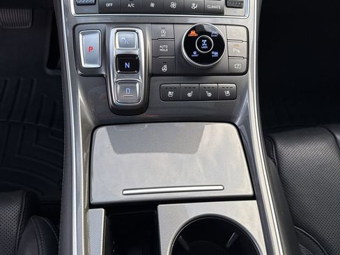 Certified 2021 Hyundai Santa Fe Calligraphy w/ Cargo Package image 25