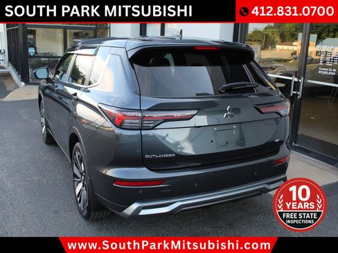 Used 2025 Mitsubishi Outlander SE AWD/4WD image 9