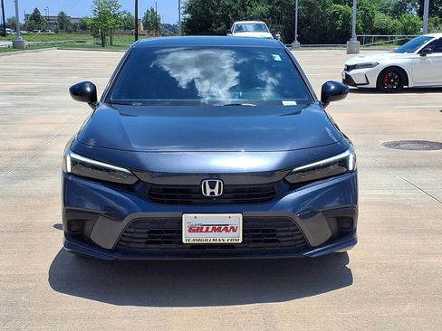 Used 2023 Honda Civic Sport image 5