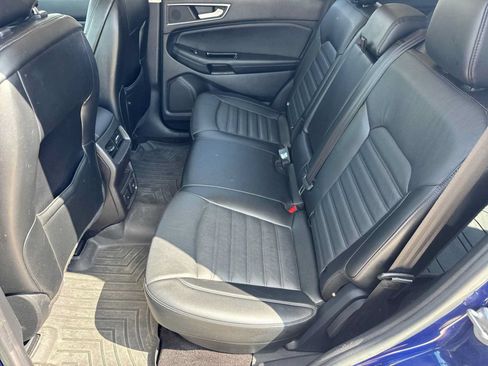 Used 2015 Ford Edge SEL w/ Equipment Group 201A AWD/4WD image 19