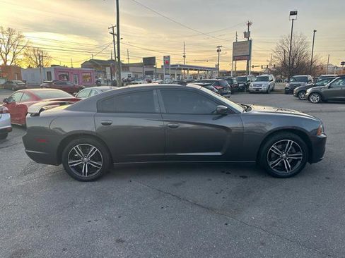 Used 2014 Dodge Charger SXT Plus image 4