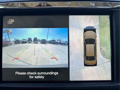 Used 2019 Lincoln Continental Reserve FWD image 31