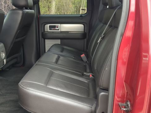 Used 2014 Ford F150 FX4 w/ Equipment Group 402A Luxury image 19