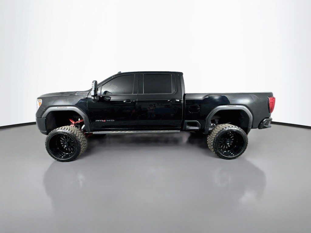 Used 2021 GMC Sierra 3500 AT4 w/ AT4 Premium Plus Package AWD/4WD image 2