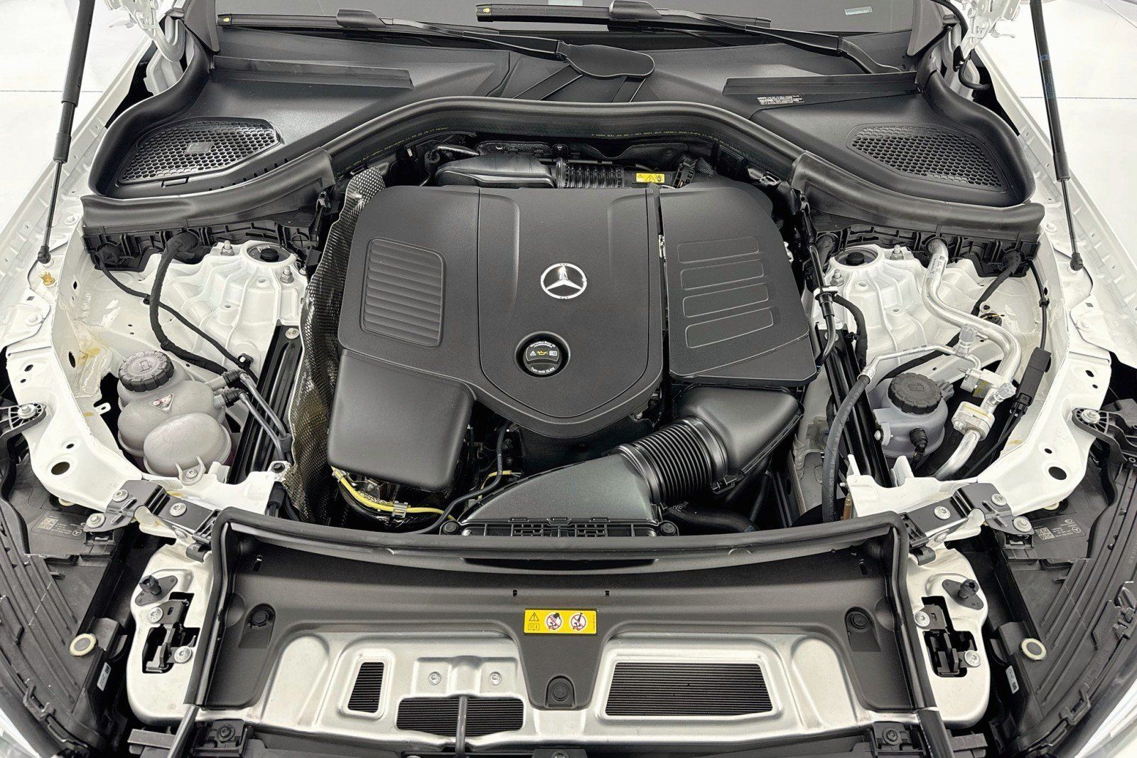 Certified 2026 Mercedes-Benz GLC 300 image 11