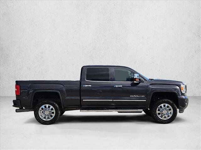 Used 2016 GMC Sierra 2500 Denali w/ Duramax Plus Package AWD/4WD image 4