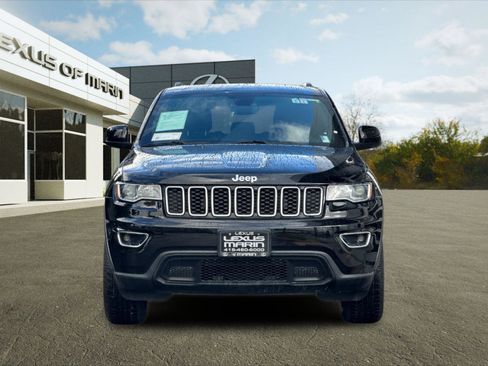 Used 2019 Jeep Grand Cherokee Laredo w/ Laredo X Package image 5