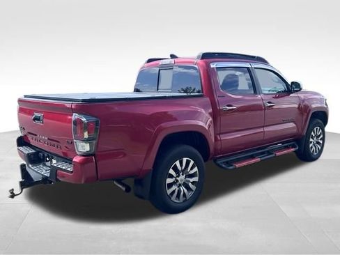 Used 2023 Toyota Tacoma Limited AWD/4WD image 5